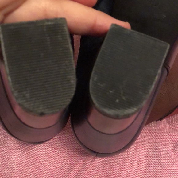 Great condition French Blu heeled ankle boots— very minor flaws! - Picture 9 of 12